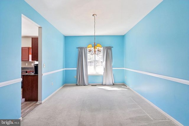 13 CARDINAL LN, Sicklerville, NJ 08081