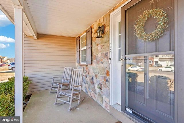 13 CARDINAL LN, Sicklerville, NJ 08081