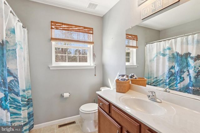 13 CARDINAL LN, Sicklerville, NJ 08081