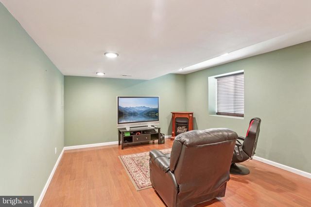 13 CARDINAL LN, Sicklerville, NJ 08081