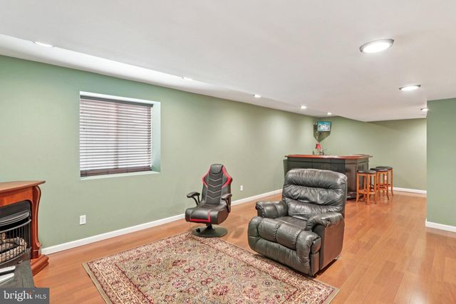 13 CARDINAL LN, Sicklerville, NJ 08081