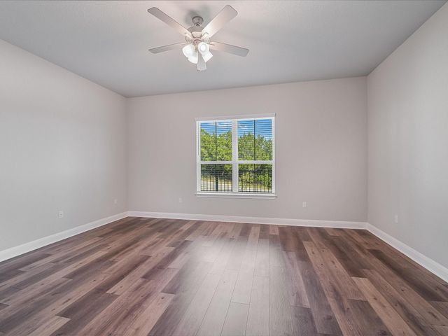 3203 Burnside CIR, Lago Vista, TX 78645