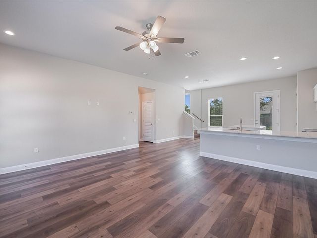 3203 Burnside CIR, Lago Vista, TX 78645