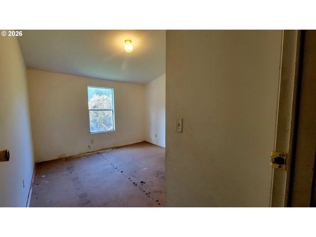 1441 BILGER CREEK Rd, Myrtle Creek, OR 97457