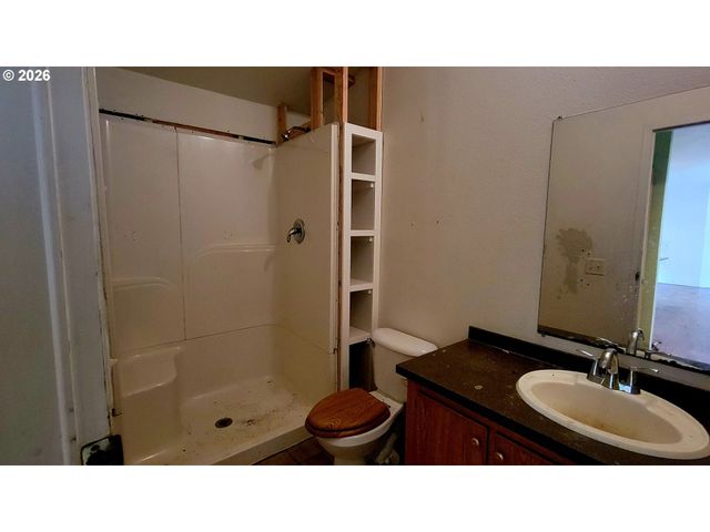 1441 BILGER CREEK Rd, Myrtle Creek, OR 97457