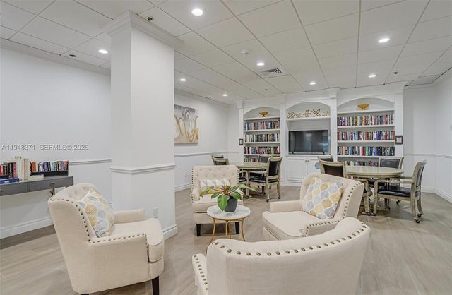 5380 N Ocean Drive 15G, Singer Island, FL 33404
