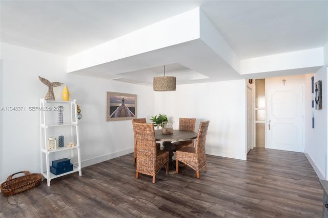 5380 N Ocean Drive 15G, Singer Island, FL 33404