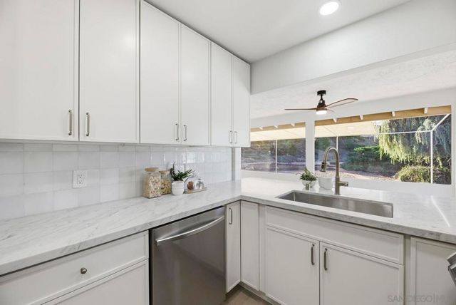 12209 Casero Place, San Diego, CA 92128