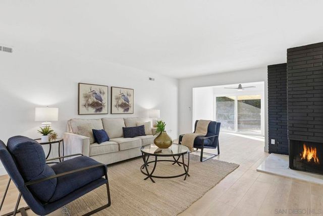 12209 Casero Place, San Diego, CA 92128