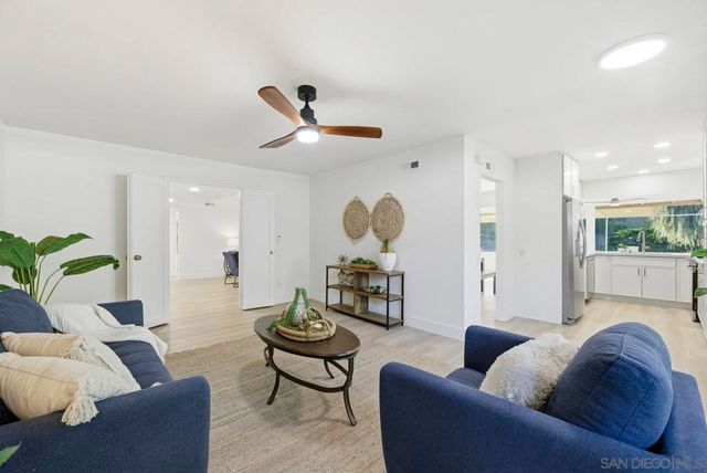 12209 Casero Place, San Diego, CA 92128