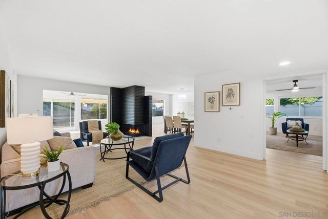 12209 Casero Place, San Diego, CA 92128