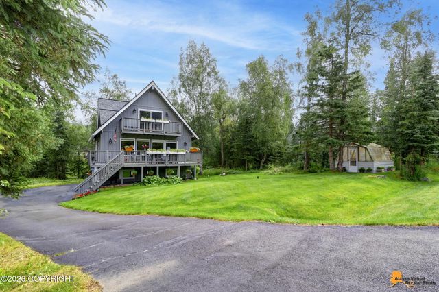 6231 West Tree Drive, Anchorage, AK 99507