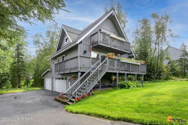 6231 West Tree Drive, Anchorage, AK 99507