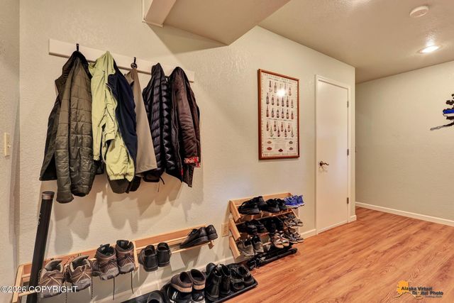 6231 West Tree Drive, Anchorage, AK 99507
