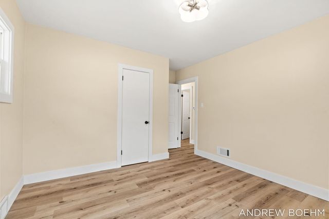 607 Central Bay Avenue, Holland, MI 49423