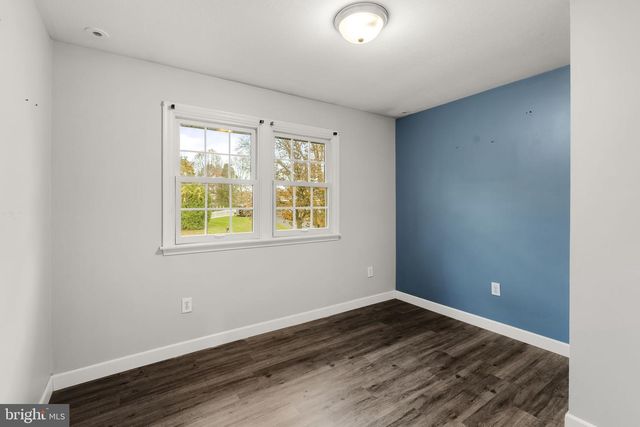 105 HERSHEY RD, Lititz, PA 17543