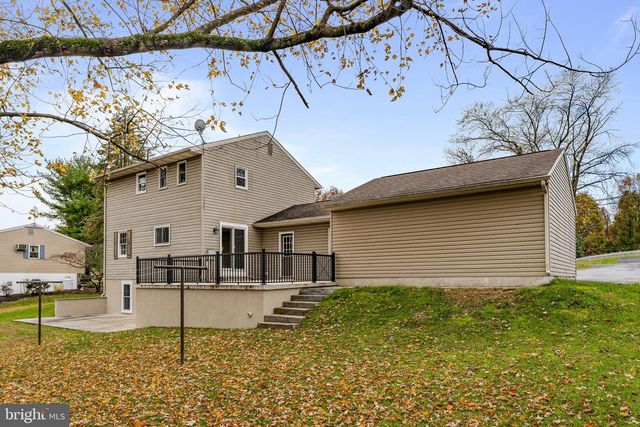 105 HERSHEY RD, Lititz, PA 17543