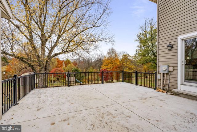 105 HERSHEY RD, Lititz, PA 17543