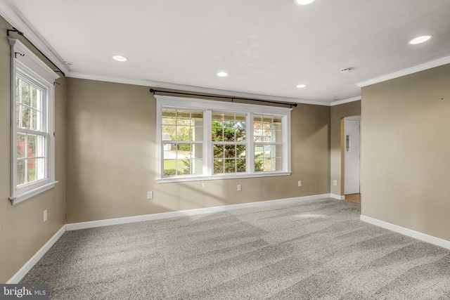 105 HERSHEY RD, Lititz, PA 17543