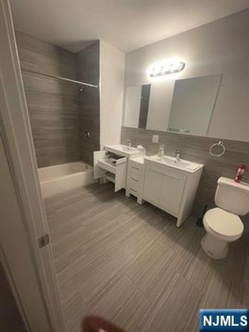 90 Clinton, Newark, NJ 07114