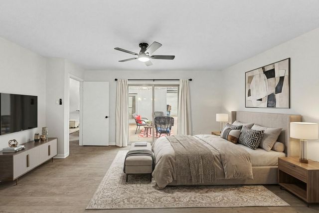 11707 Hillbrook Drive, Houston, TX 77070