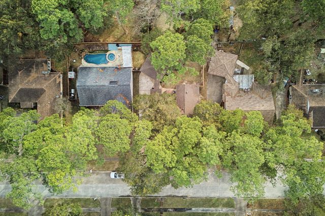 11707 Hillbrook Drive, Houston, TX 77070