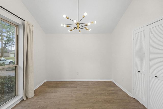 11707 Hillbrook Drive, Houston, TX 77070