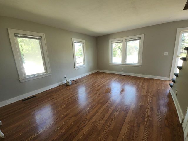 9328 County Road K, Franksville, WI 53126