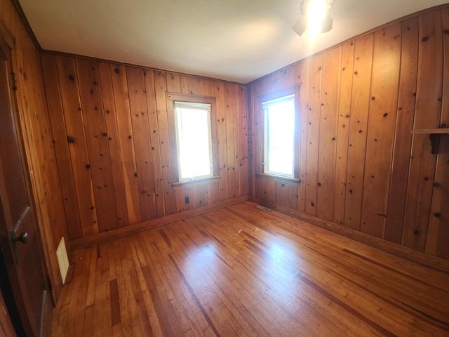 9328 County Road K, Franksville, WI 53126