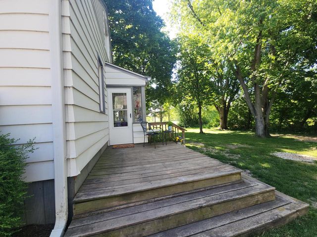 9328 County Road K, Franksville, WI 53126