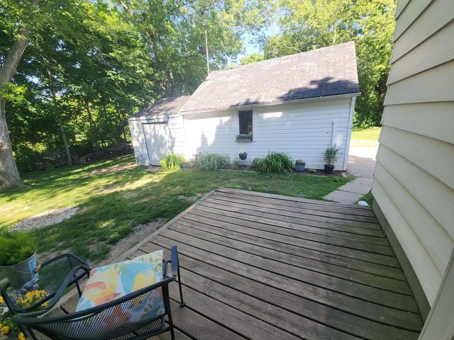 9328 County Road K, Franksville, WI 53126