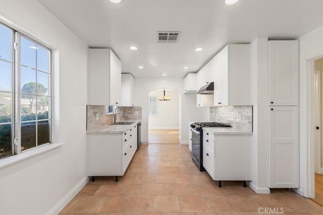 44417 12th Street W, Lancaster, CA 93534