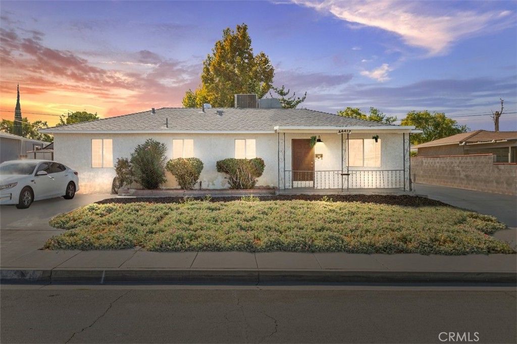 44417 12th Street W, Lancaster, CA 93534