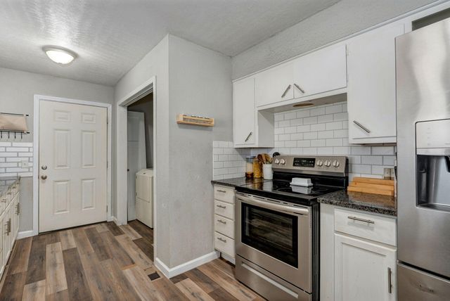 427 N Alexander Avenue, Republic, MO 65738