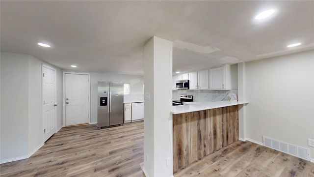 130 Center Street, Nevada, TX 75173