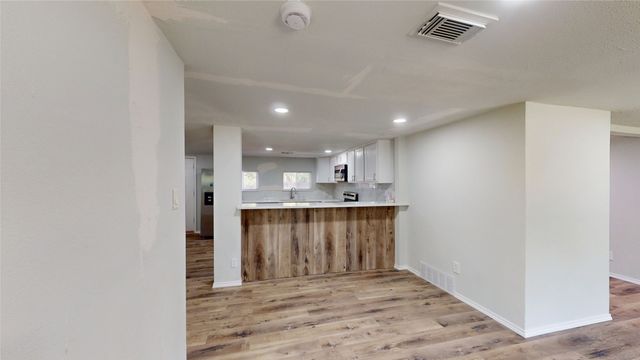 130 Center Street, Nevada, TX 75173