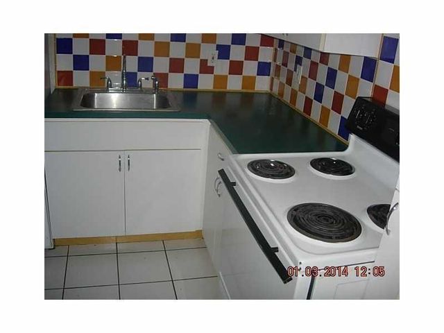 528 MERIDIAN Avenue 204, Miami Beach, FL 33139