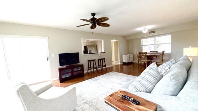 5510 Tamberlane Circle 243, Palm Beach Gardens, FL 33418