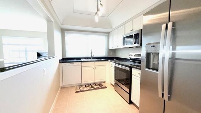 5510 Tamberlane Circle 243, Palm Beach Gardens, FL 33418