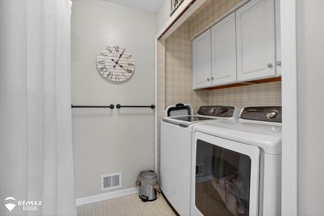 2331 Valley Vista Drive, Davison, MI 48423