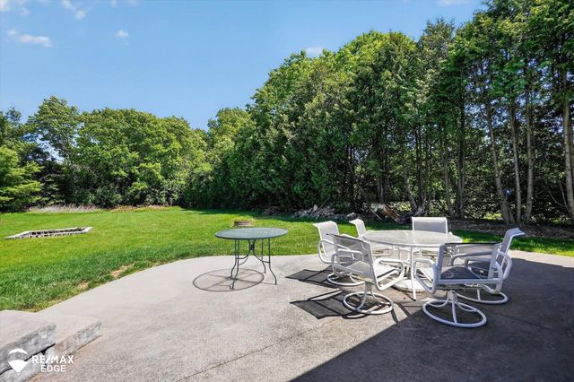 2331 Valley Vista Drive, Davison, MI 48423