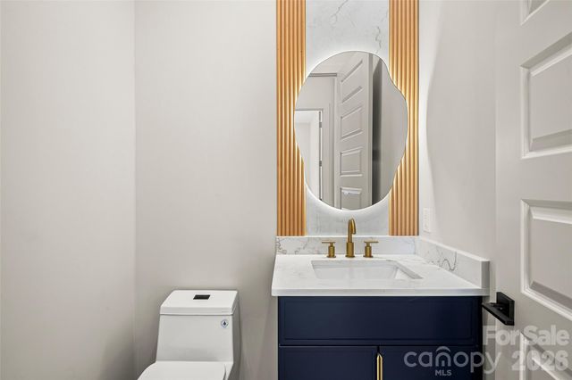 5 Scott Meadows Drive 1, Asheville, NC 28806