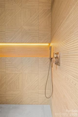 5 Scott Meadows Drive 1, Asheville, NC 28806