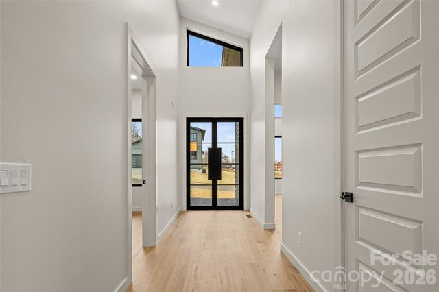 5 Scott Meadows Drive 1, Asheville, NC 28806