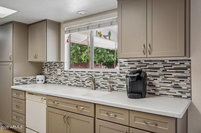 13338 W BALLAD Drive, Sun City West, AZ 85375