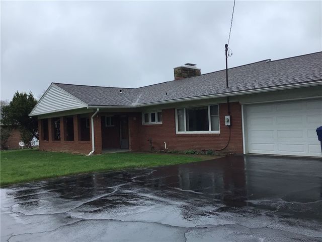 340 Carley Ave, Sharon, PA 16146