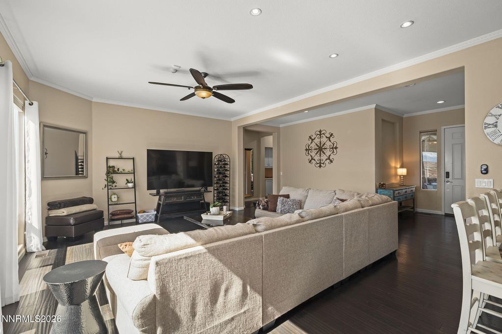 Image 14 of property listing at 2485 Firenze Drive, Sparks, NV 89434