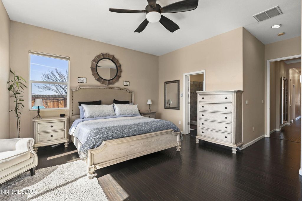 Image 25 of property listing at 2485 Firenze Drive, Sparks, NV 89434