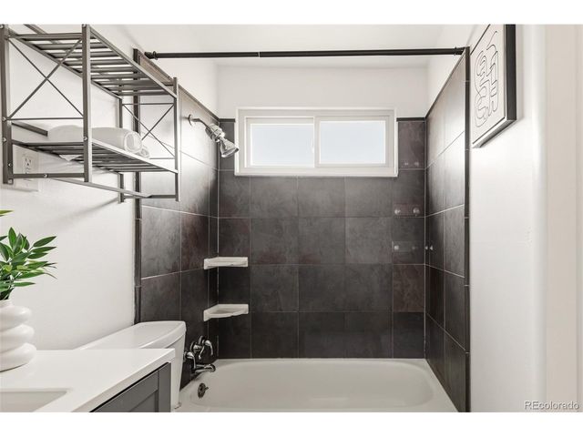 2169 W Warren Ave, Englewood, CO 80110