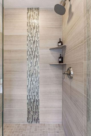 17825 30th Avenue N, Plymouth, MN 55447